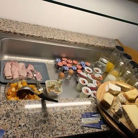 Les Mouettes Blessees 3* لو كْروتْوَ