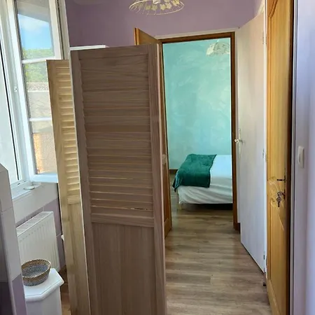 Les Mouettes Blessees Bed & Breakfast 3*