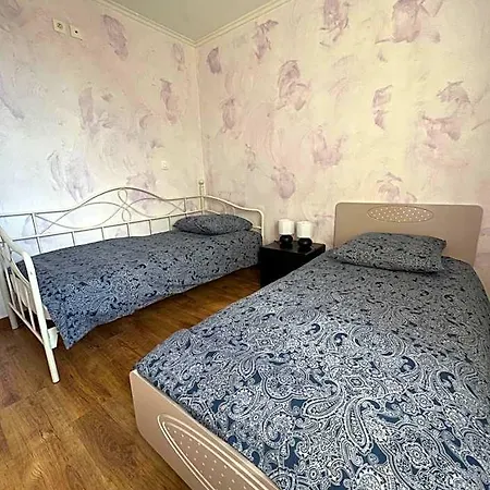 Les Mouettes Blessees Bed & Breakfast